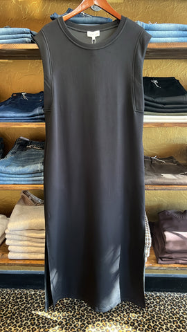 Black Sleeveless Knit Dress